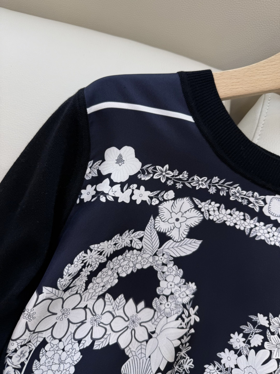 H32555#新款外套💕H家 爱马仕 100% 真丝印花拼接长袖针织羊毛上衣 四色 S- XXL