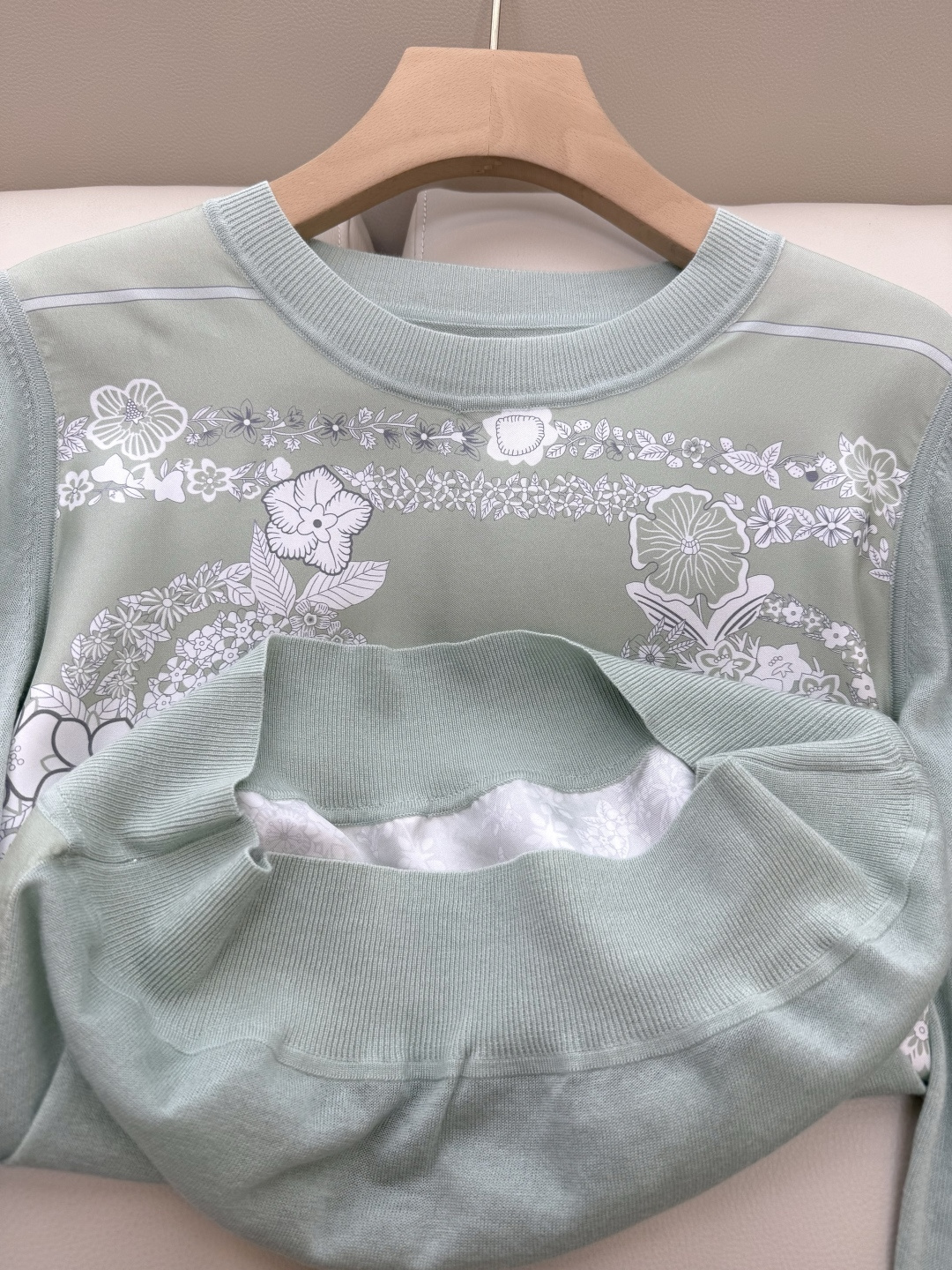 H32555#新款外套💕H家 爱马仕 100% 真丝印花拼接长袖针织羊毛上衣四色 S- XXL