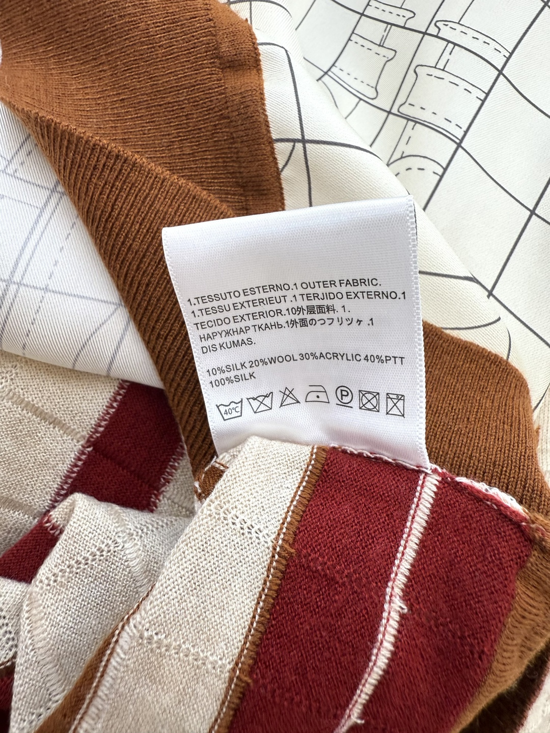 H32562#新款上衣💕H家 爱马仕 100% 真丝印花拼接长袖针织羊毛上两色S- XL