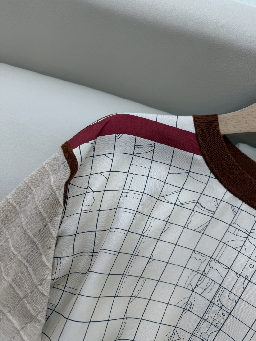 H32562#新款上衣💕H家 爱马仕 100% 真丝印花拼接长袖针织羊毛上两色S- XL