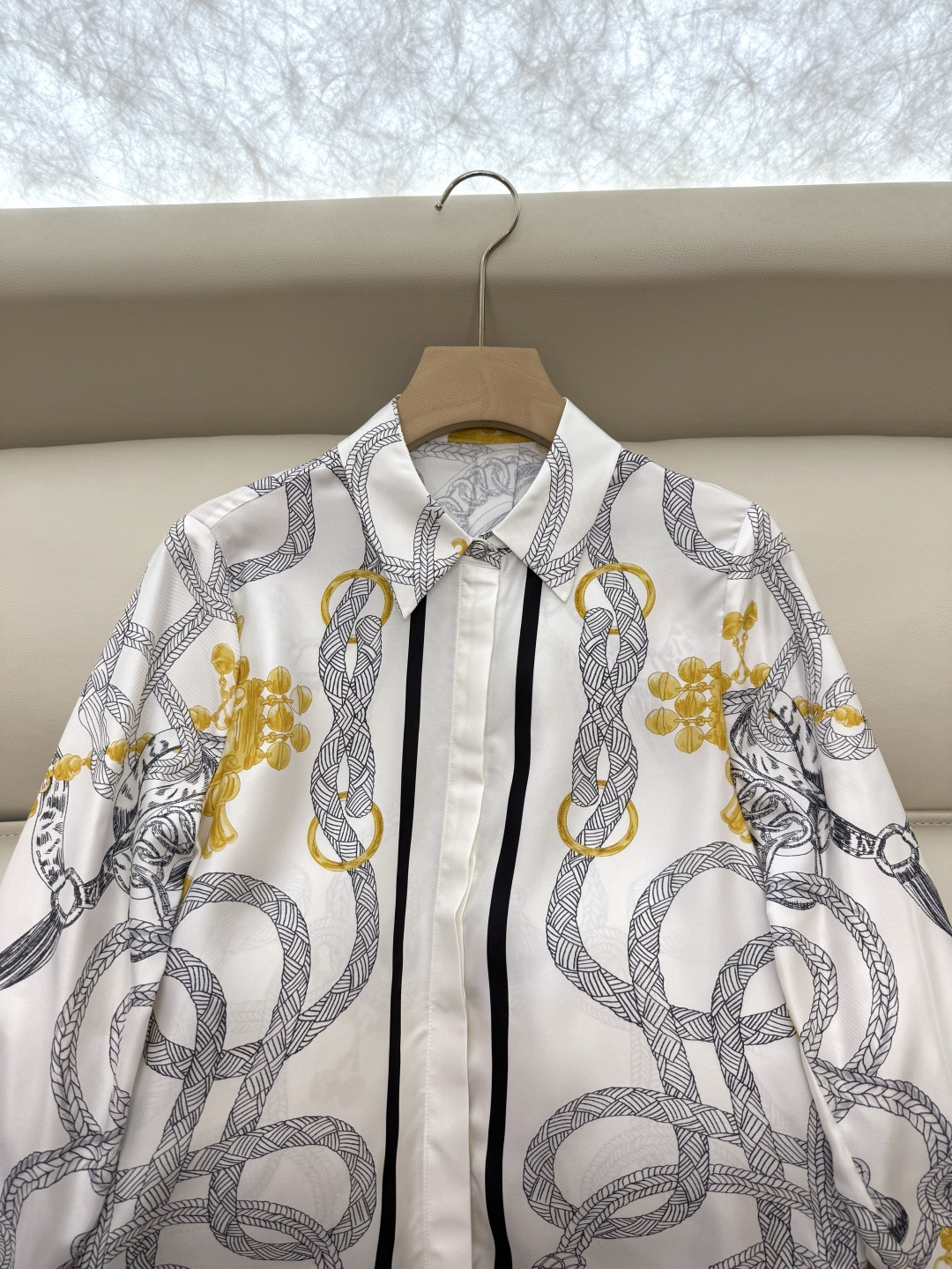 H32566#新款衬衫💕H家 爱马仕 定位印花 斜纹真丝印花 衬衫 米白色 黑色 SMLXL