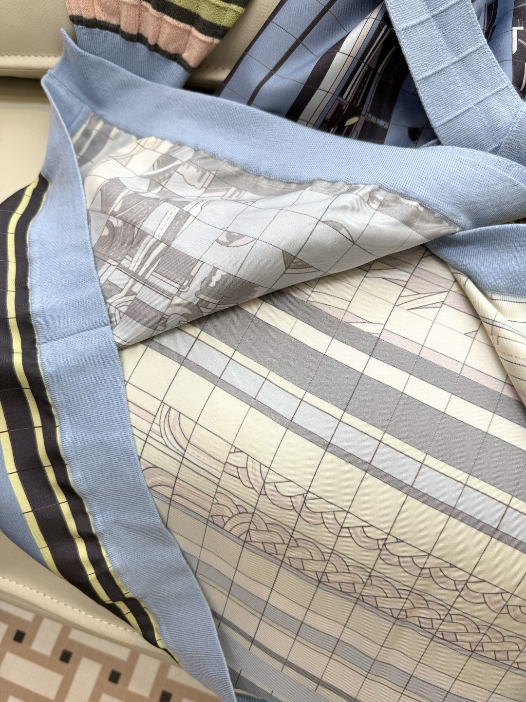 H32564#新款羊毛针织💕H家爱马仕 定位印花 斜纹真丝拼羊毛针织长开衫 SMLXL