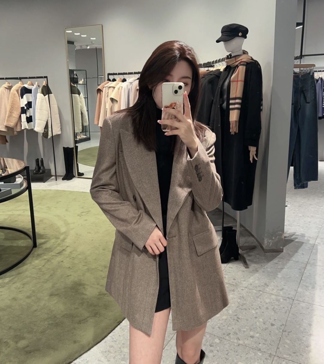 NO:464447,TF051 upper body picture,,tom ford,alexander wang19860909TF051 上身图,,tom ford,alexander wang,Women's clothing