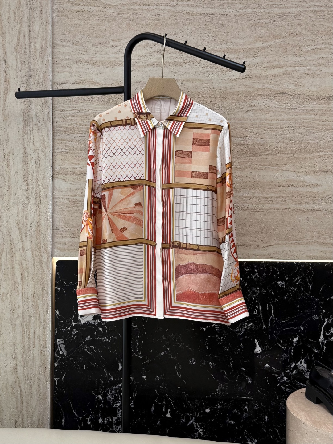 NO:466003,BS996# new shirt H Home Hermes Positioning Print Twill Silk Print Long Sleeve Shirt Pink 36/38/40/42,,hermes,shirts,real silk,alexander wang19860909BS996#新款衬衫 H家 爱马仕 定位印花 斜纹真丝印花 长袖衬衫 粉色 36/38/40/42,,hermes,shirts,real silk,alexander wang,Women's clothing