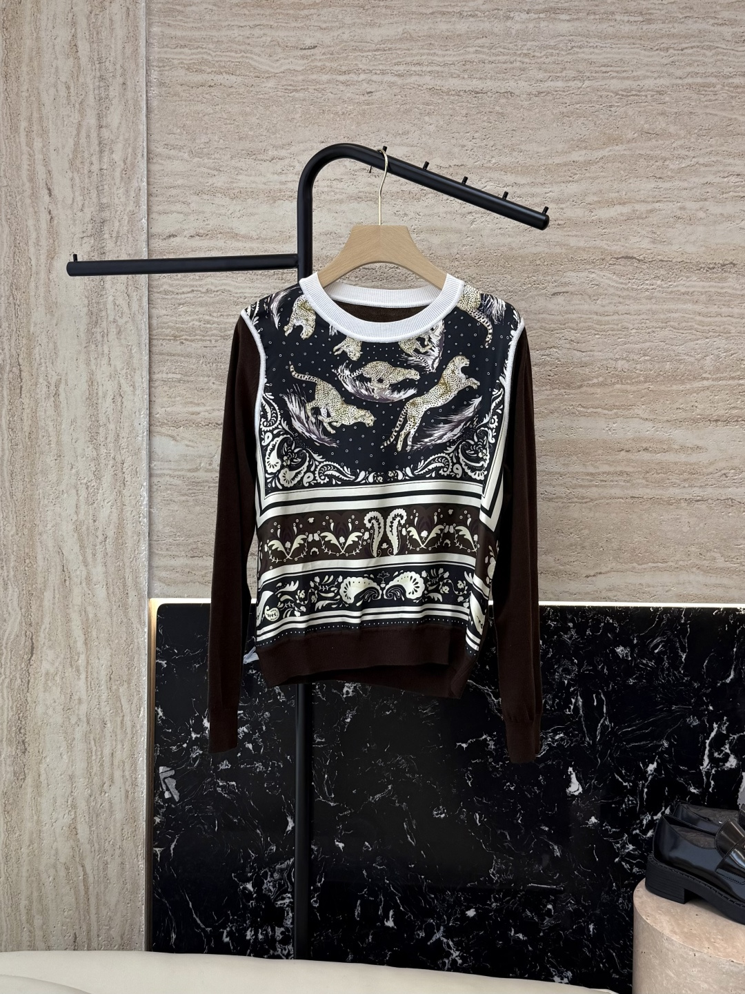 NO:465936,H32559# new jacket HH Home Hermes silk print splicing long-sleeved knitted wool top Two colors S- XXL,,hermes,jackets & coats,real silk,alexander wang19860909H32559#新款外套 H家 爱马仕 真丝印花拼接 长袖针织羊毛上衣 两色 S- XXL,,hermes,jackets & coats,real silk,alexander wang,Women's clothing