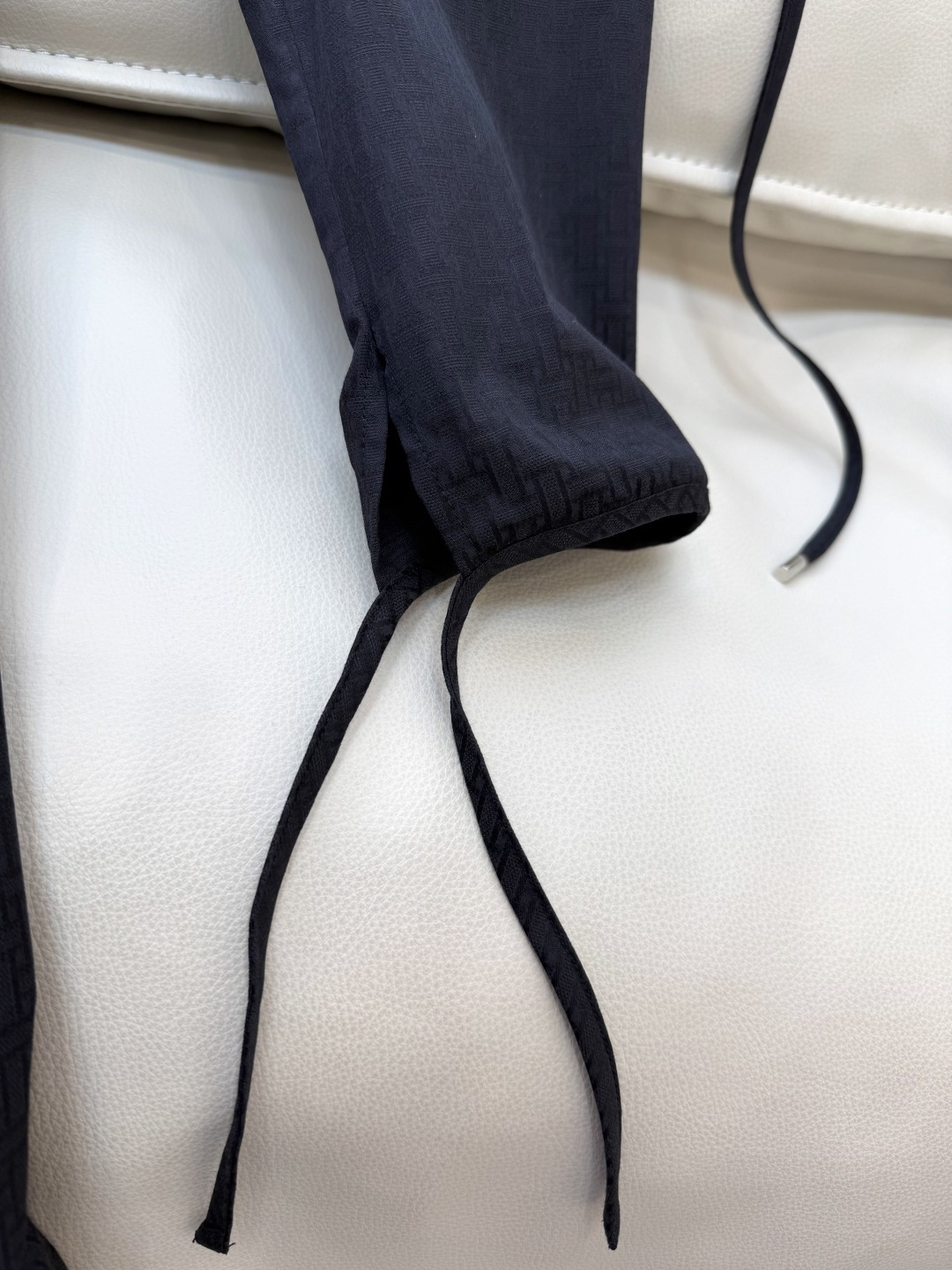 QGL025#新款连衣裙💕Hermes H家 爱马仕 H字母暗纹 长袖连衣裙 黑色 燕麦咖色 SML