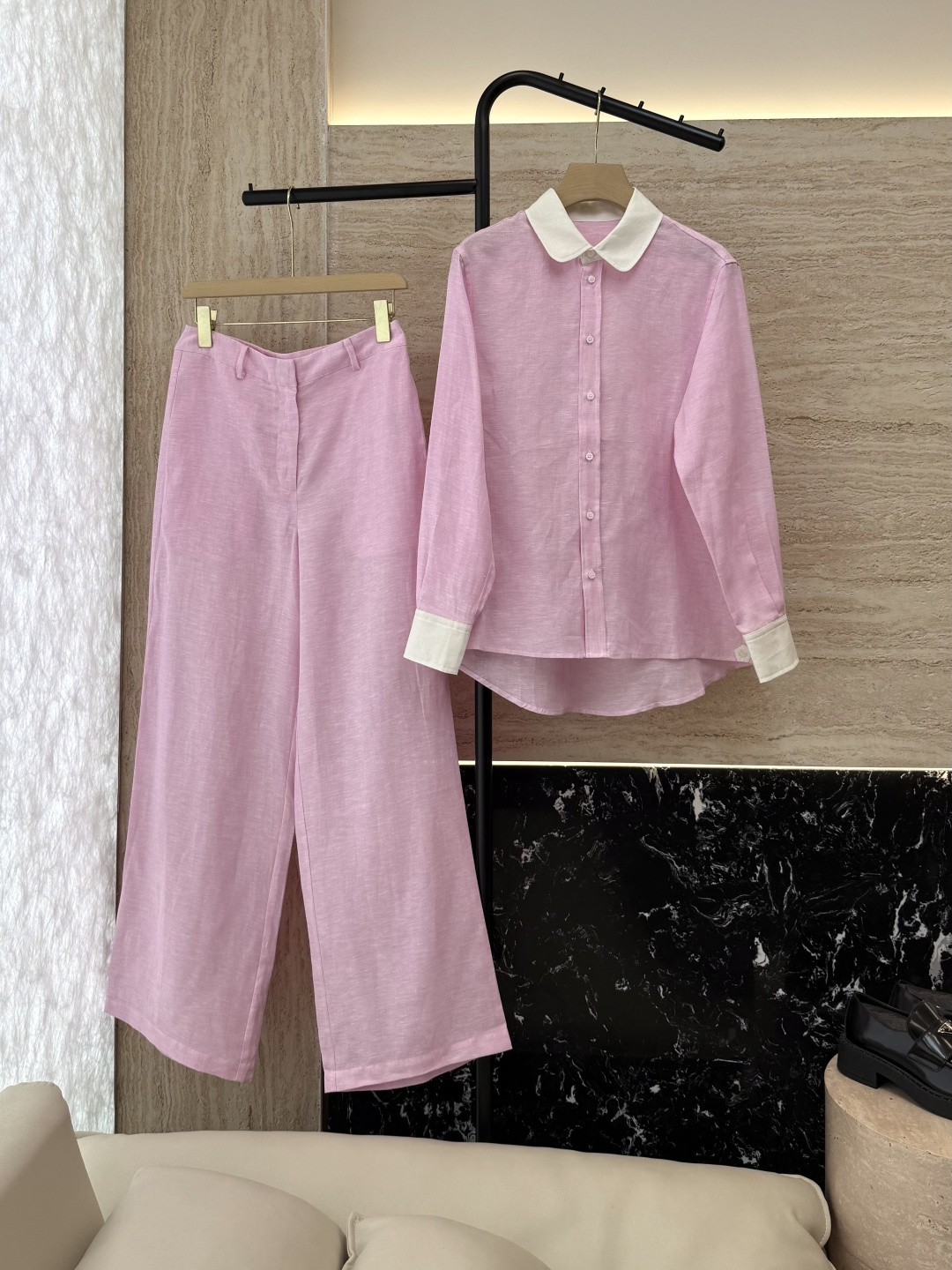 NO:470975,DQ7899# new suit LP top-notch goods Thea linen long-sleeved shirt and trousers suit blue pink 36-42,,loro piana,shirts,alexander wang19860909DQ7899#新款套装 LP 顶级货 Thea 亚麻 长袖衬衫长裤套装 蓝色 粉色 36-42,,loro piana,shirts,alexander wang,Women's clothing