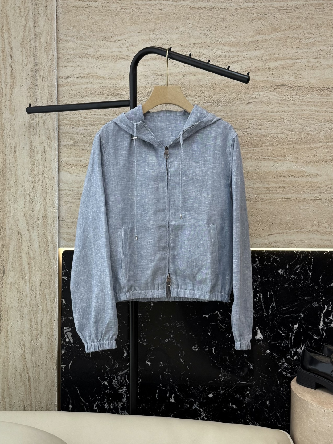 NO:470939,DQ7851# new jacket LP top-quality linen hooded zipper jacket blue white 38/40/42,,loro piana,jackets & coats,hats,alexander wang19860909DQ7851#新款外套 LP 顶级货 亚麻 带帽款拉链外套 蓝色 白色 38/40/42,,loro piana,jackets & coats,hats,alexander wang,Women's clothing