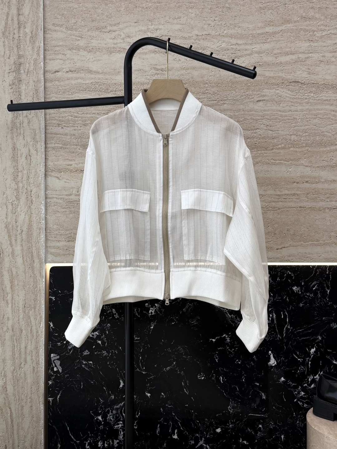 NO:470949,DQ7879# new jacket BC top version striped semi-transparent 81 silk jacket white SMLXL,,jackets & coats,real silk,alexander wang19860909DQ7879#新款外套 BC 顶级版 条纹 半透81 真丝 外套 白色 SMLXL,,jackets & coats,real silk,alexander wang,Women's clothing