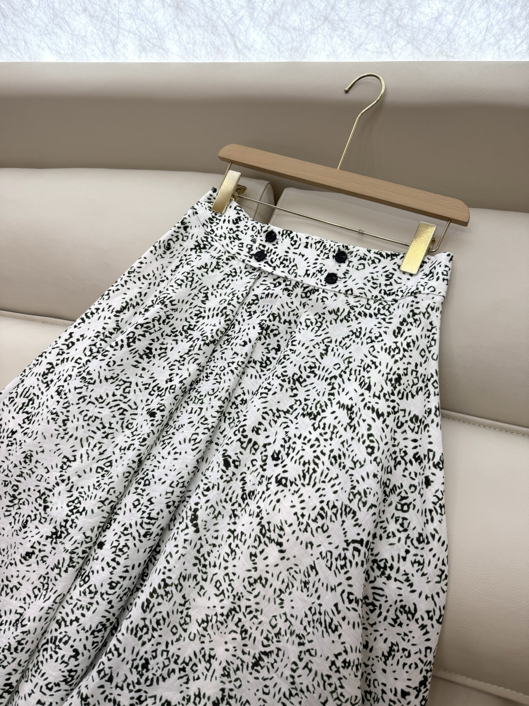 BS986+988#新款套装💕LP 🌾100% 亚麻 碎花长袖衬衫➕大摆半裙 套装 绿色 红色 36-4