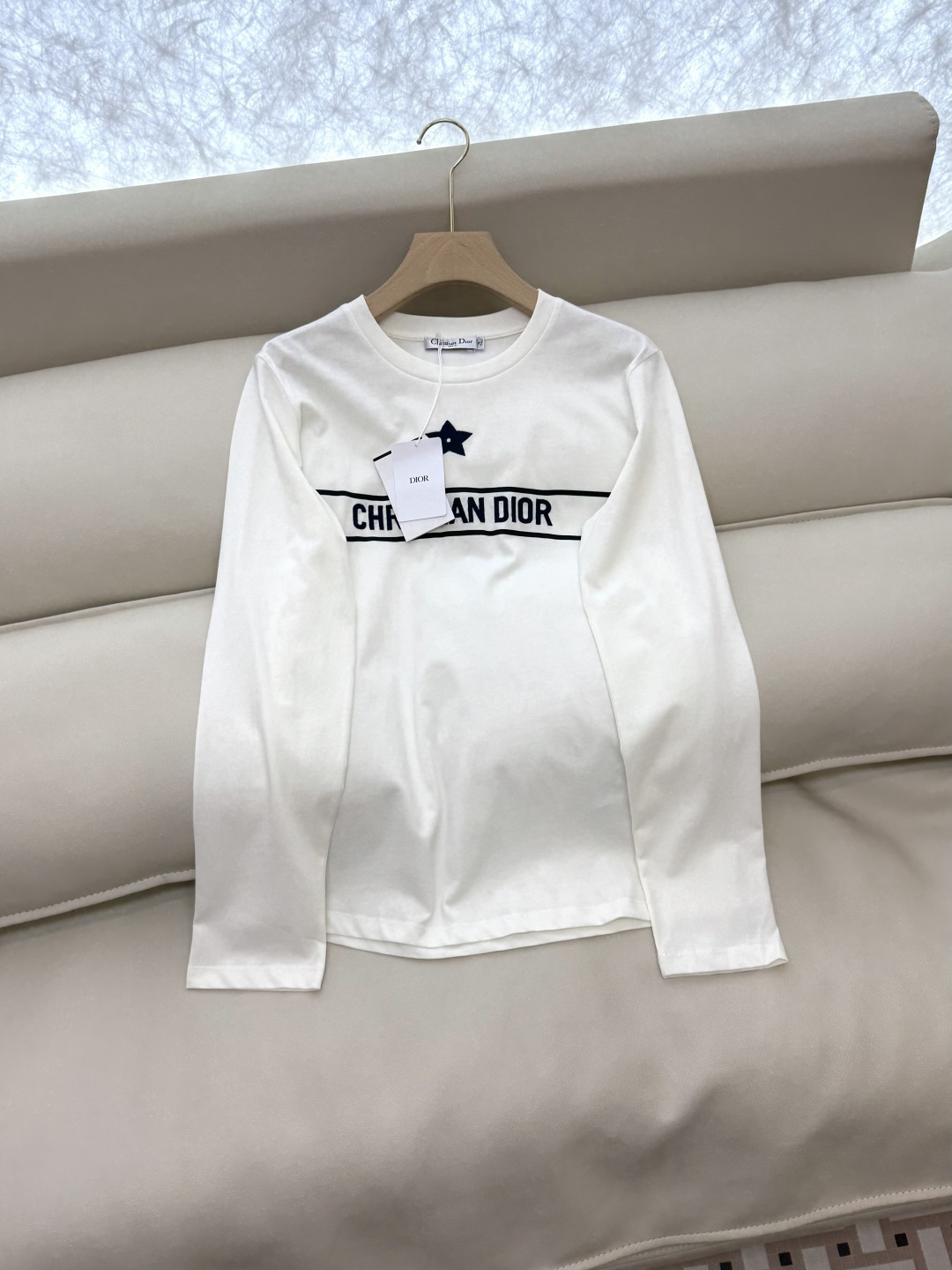 QG0118#新款长袖T恤‼️Dior 经典款 字母印花/五角星印花 长袖T恤 两色 SML