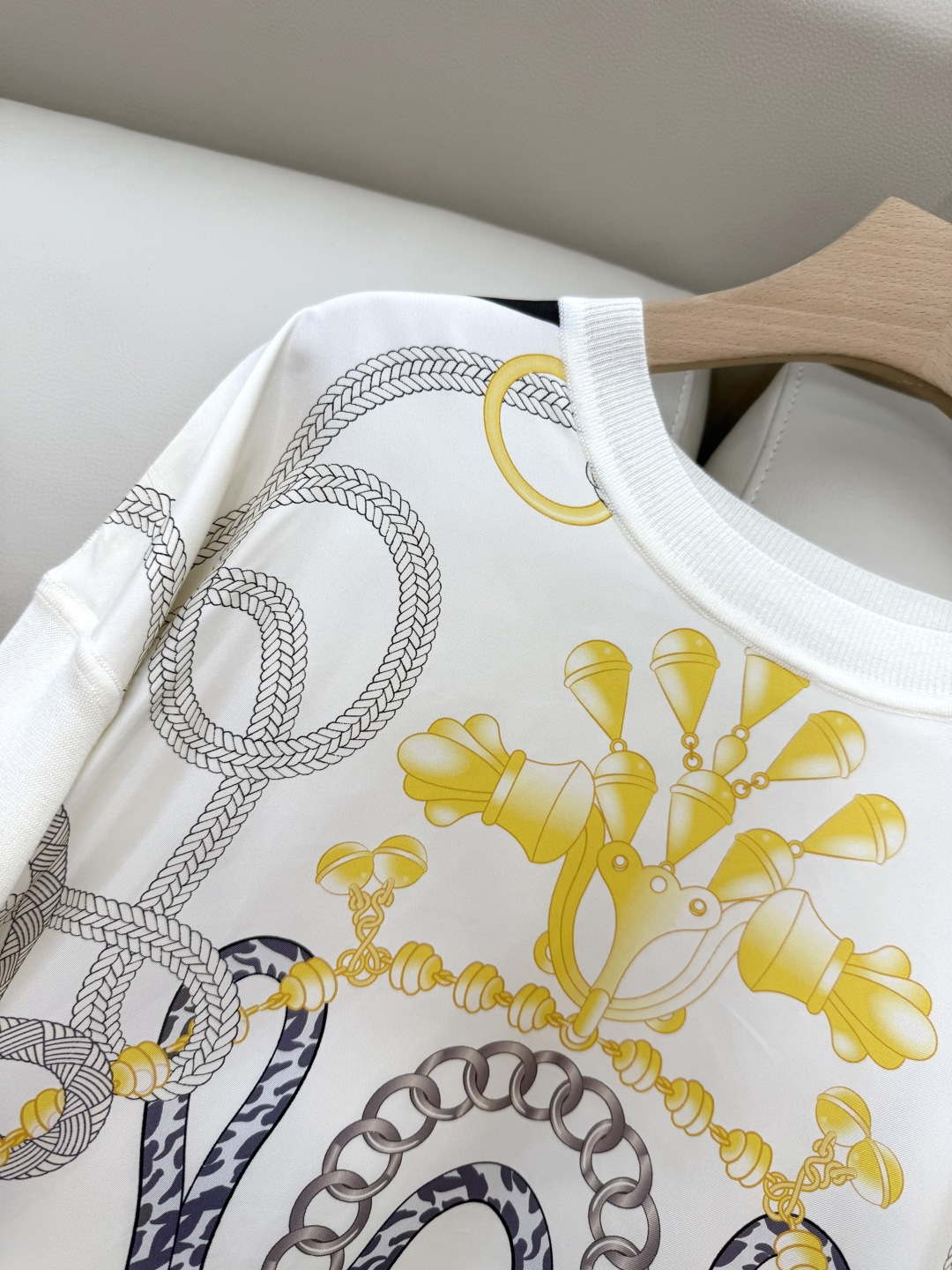 H32572#新款针织衫💕H家 爱马仕 定位印花 真丝斜纹拼接 长袖连衣裙 黑色 米色 粉色 SMLXL