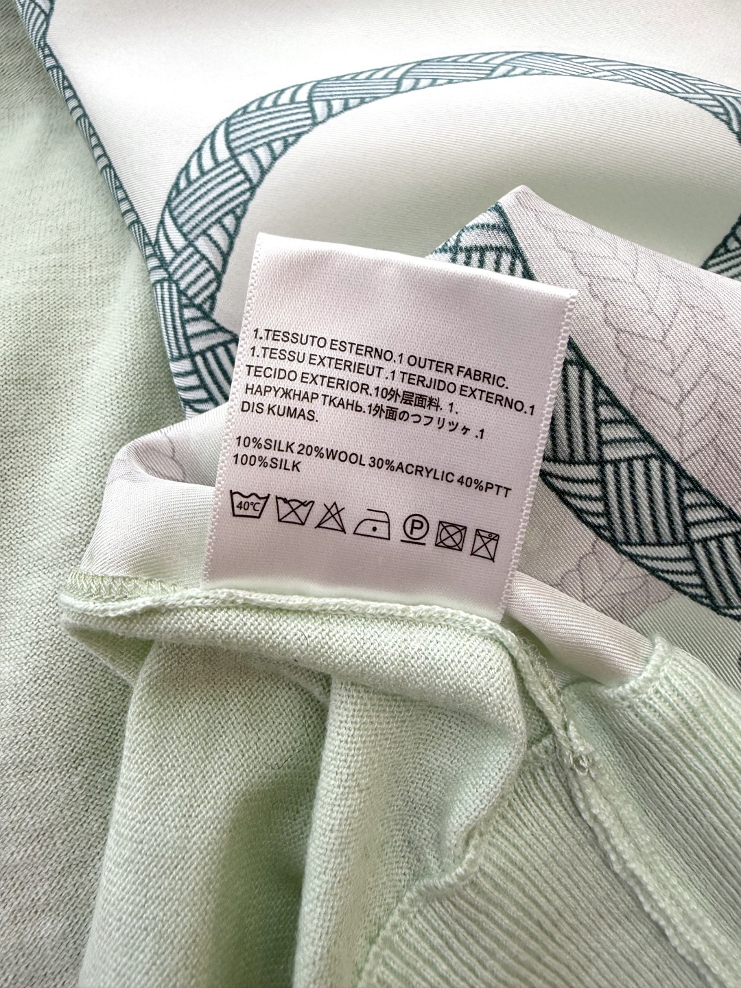 H32571#新款针织衫💕H家 爱马仕 定位印花 真丝斜纹拼接 长袖开衫外套 黑色 米色 绿色 SMLX