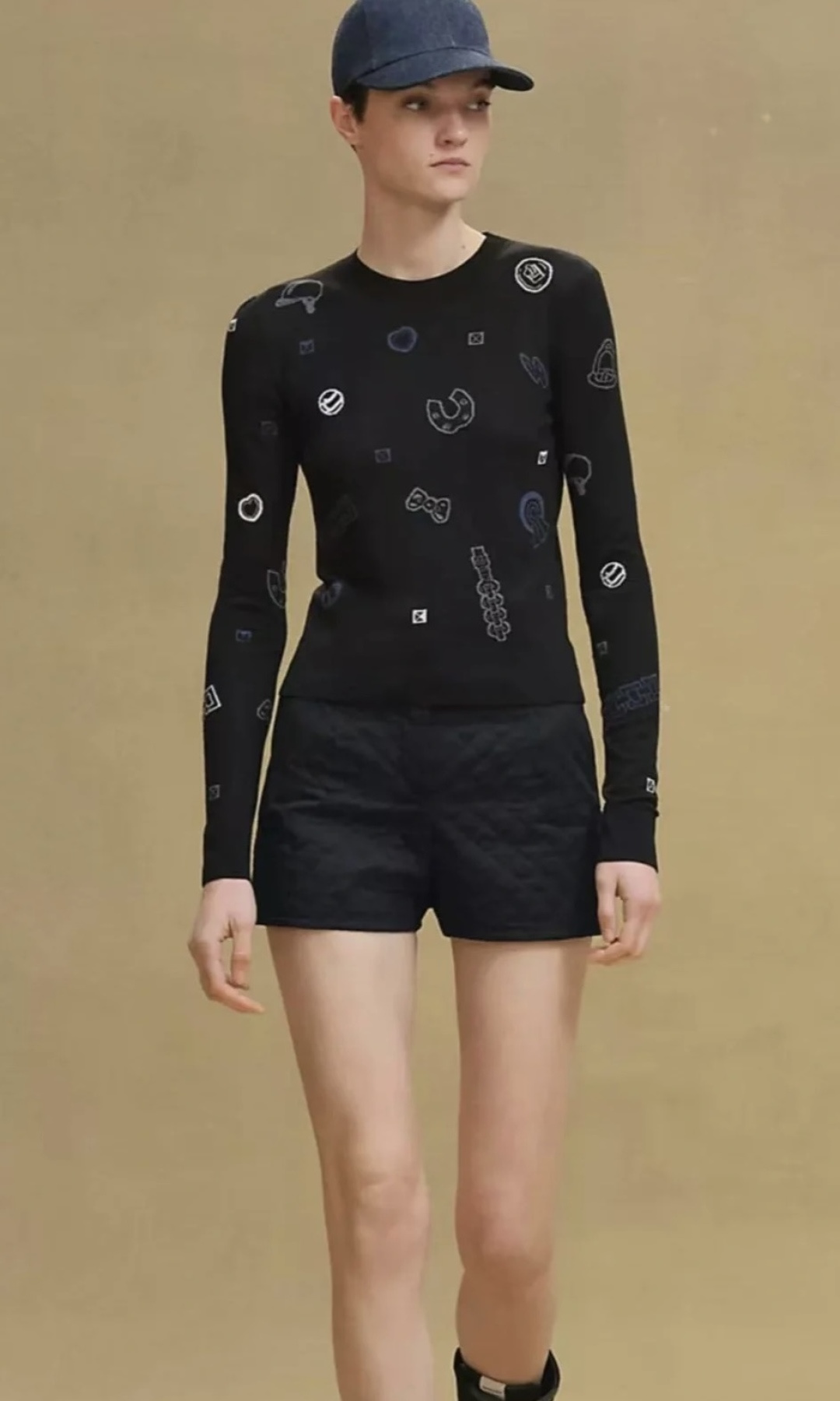 NO:473109,H32570 upper body picture, alexander wang19860909H32570 上身图,,alexander wang,Women's clothing