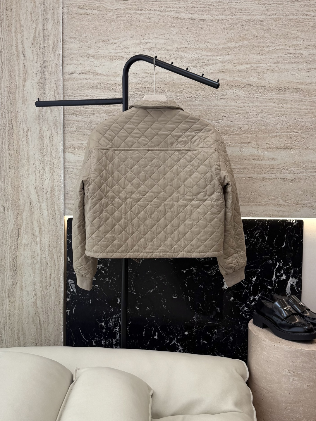 CD0106#特批‼️。
H家 爱马仕 无标款 菱形格 长袖棉衣 卡其色 SML