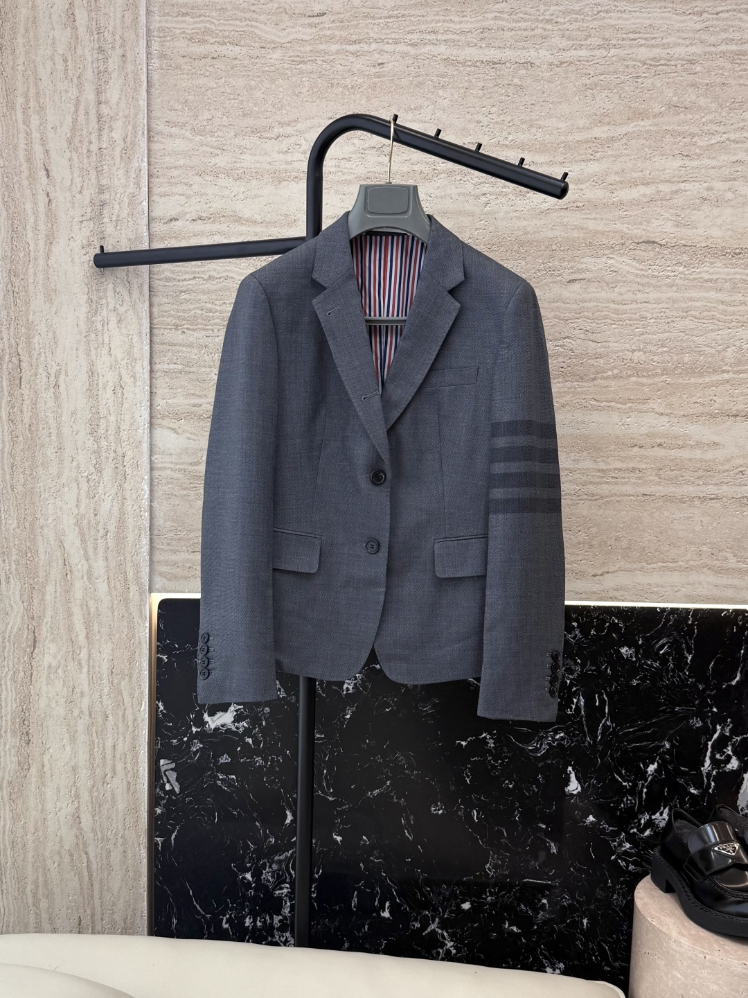 NO:474046,XTB004# new jacket P TB top-quality wool four-bar suit jacket gray (horn buckle/fritillary buckle size 0-1-2-3, jackets & coats, business suit, alexander wang19860909XTB004#新款外套P TB 顶级货 羊毛 四道杠 西装外套 灰色（牛角扣/贝母扣 0-1-2-3码,,jackets & coats,business suit,alexander wang,Women's clothing