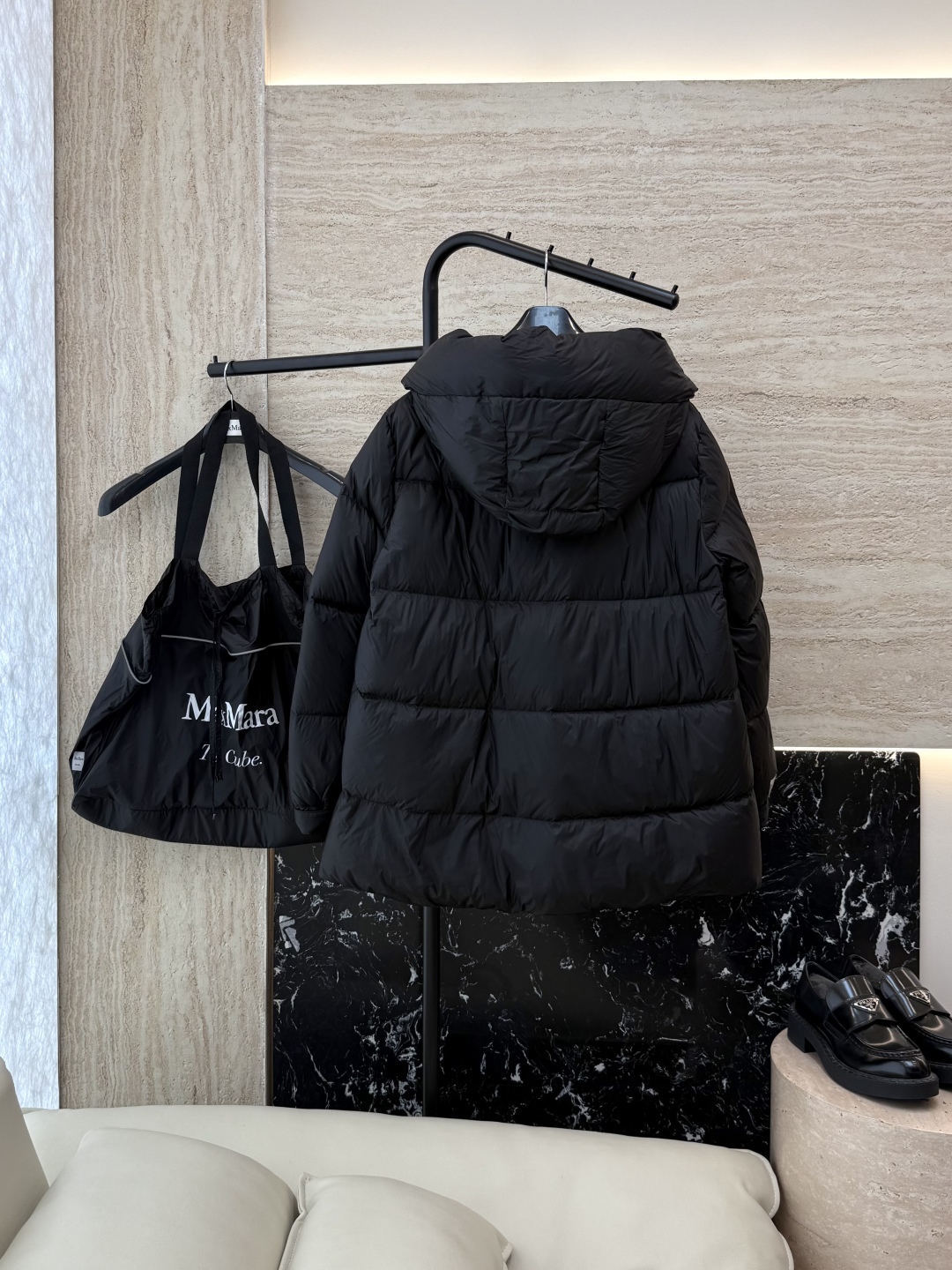M238#新款羽绒服⚠️。
max mara  原标顶级货 90% 鹅绒羽绒服 
米白色 咖色 棕色 黑