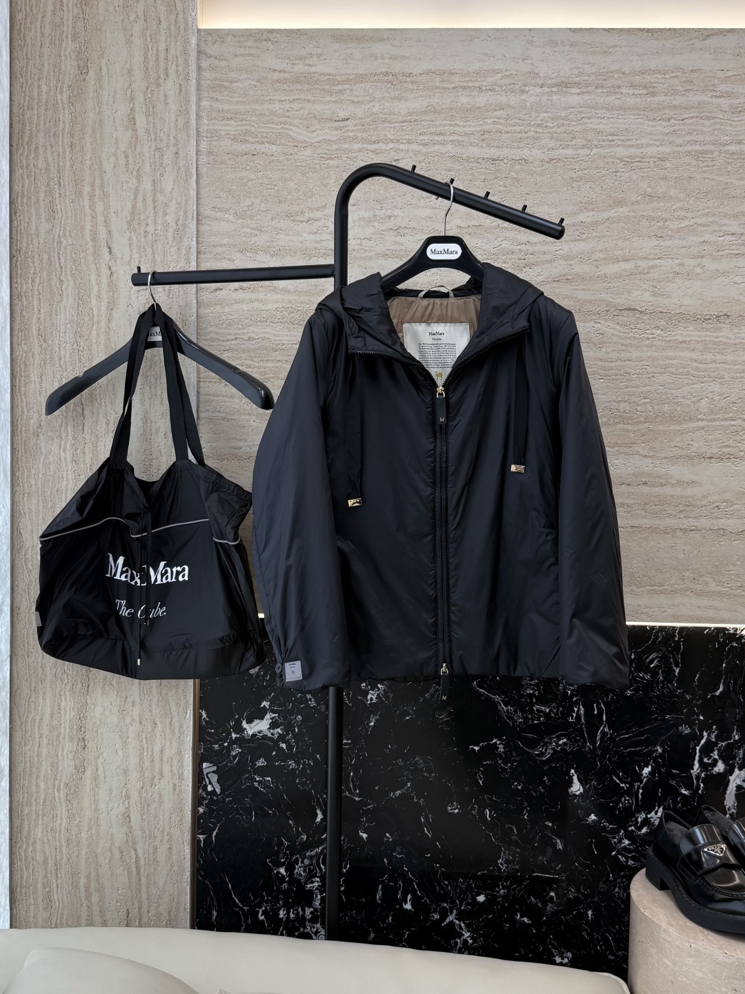 NO:475344,With dust bag M662# new camel velvet Max 48 camel velvet 4 mulberry silk Imported fabric camel velvet long-sleeved jacket Black lime white 38/40/42 PS This price includes primary color high-quality cloth bag storage bag, Jackets & coats, alexander wang19860909配防尘袋M662#新款驼绒 Max 48 骆驼绒 4桑蚕丝 进口面料 骆驼绒长袖外套 黑色 石灰白色 38/40/42 码 PS此价格含原色高品质布包收纳袋,,jackets & coats,alexander wang,Women's clothing