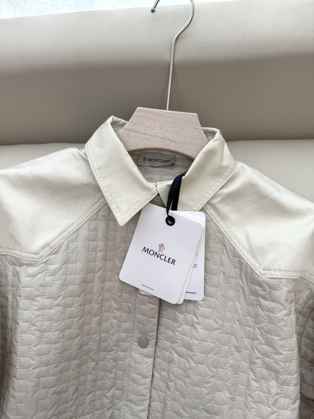 QQ0121#新款棉服⚠️。
Mon 蒙口 长袖 华夫格长袖棉服 米白色 36/38/40