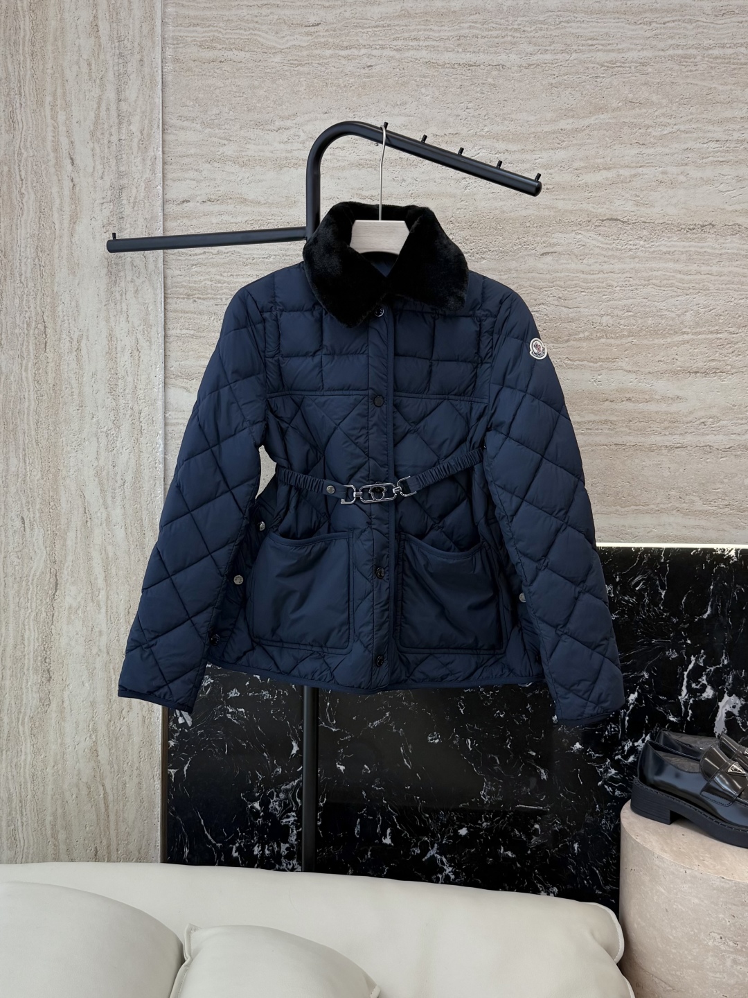 WHL006#新款羽绒服⚠️。
Moncler 科技毛领（非真毛 对标专柜）90%白鹅绒 格纹 羽绒服 