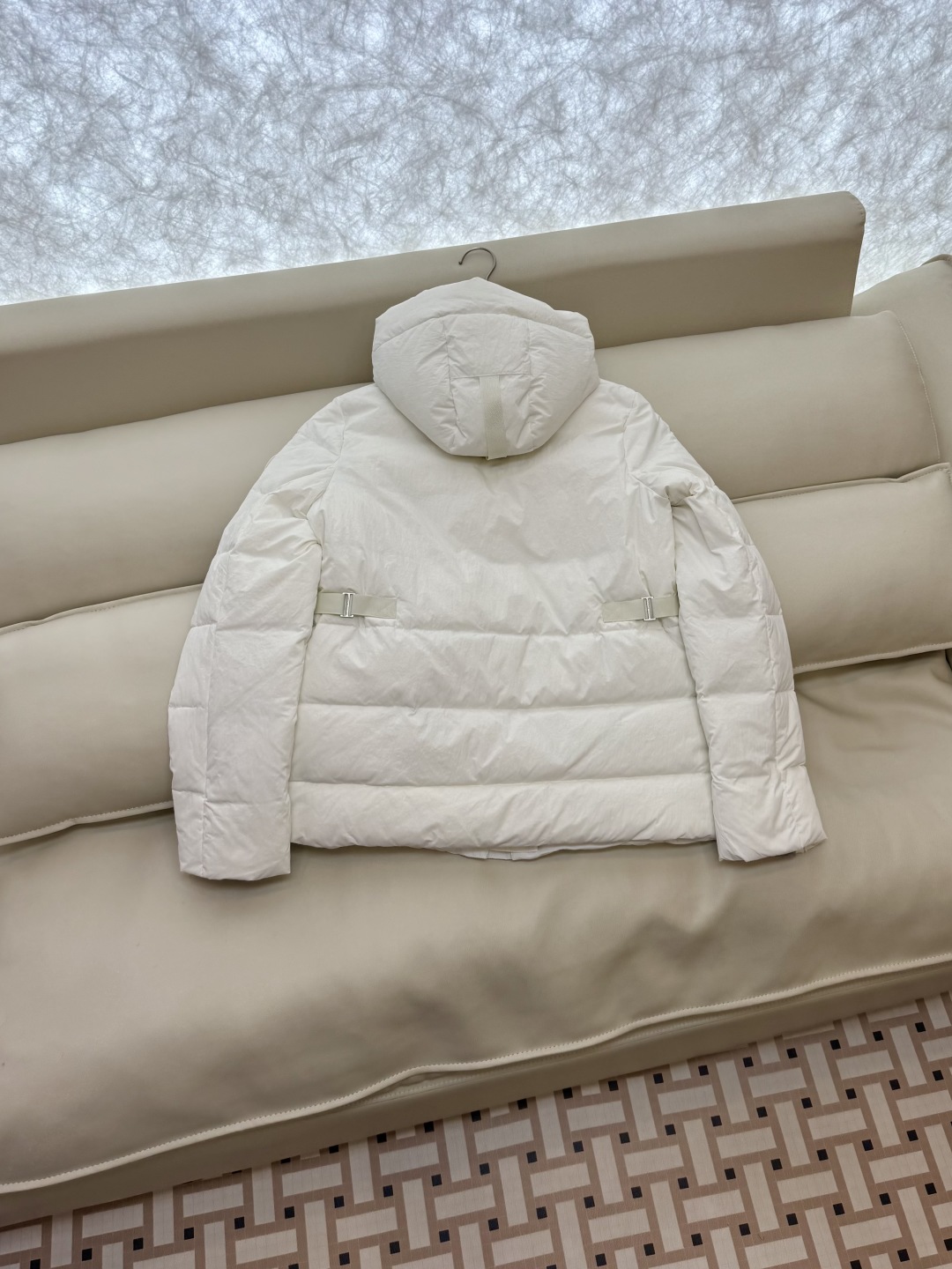 25009#新款羽绒服⚠️2025。
Canada Goose 加拿大鹅 90%白鸭绒 长袖 羽绒服 白