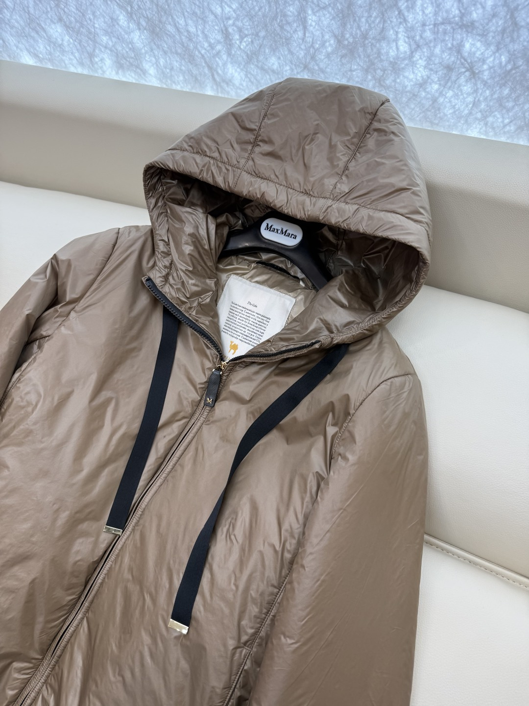 TF097#秋冬新款棉衣⚠️。
Max 原标款 骆驼绒 原版外贸棉衣 驼色 36/38/40/42