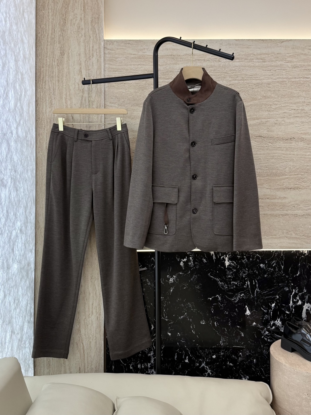 NO:487695,DQ7898+7907# new suit LP top-quality goods Merino wool stand collar coat wool trousers suit 36-42,,loro piana,jackets & coats,alexander wang19860909DQ7898+7907#新款套装 LP顶级货 美丽诺羊毛 立领外套羊毛长裤 套装 36-42,,loro piana,jackets & coats,alexander wang,Women's clothing