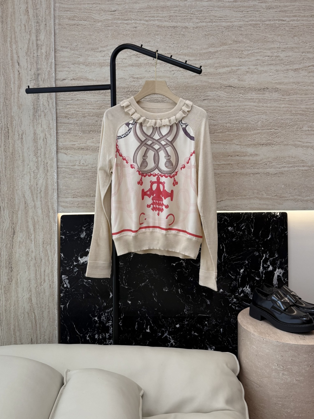 NO:487656,H32574# new knitted sweater P H Home Hermes Positioning Print Silk Twill Splicing Long-sleeved sweater Black Beige Pink SMLXL,,hermes,sweaters,real silk,alexander wang19860909H32574#新款针织衫P H家 爱马仕 定位印花 真丝斜纹拼接 长袖毛衣 黑色 米色 粉色 SMLXL,,hermes,sweaters,real silk,alexander wang,Women's clothing