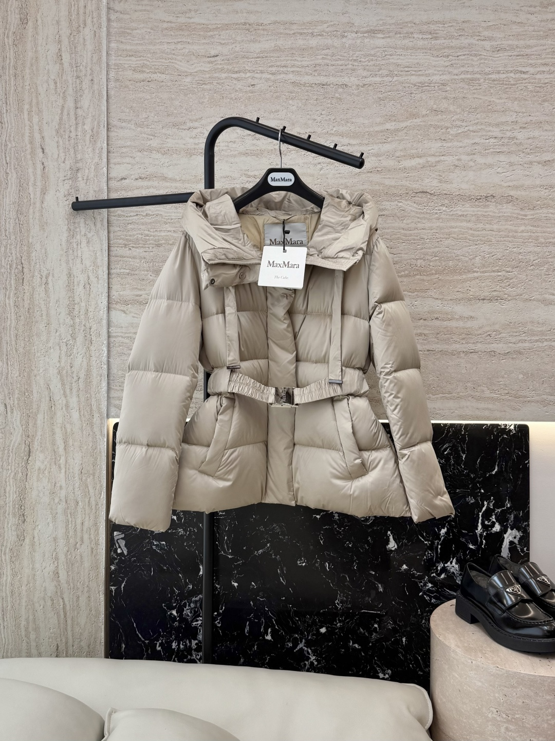 NO:495819,New down jacket with dust bag 8116# Max mara slim fit 90 white goose down jacket mid-length style slim fit down jacket black champagne color brown S-XL, down jacket, alexander wang19860909配防尘袋8116#新款羽绒服 Max mara 修身款 90白鹅绒 中长款 修身羽绒服 黑色 香槟色 咖色 S-XL,,down jacket,alexander wang,Women's clothing