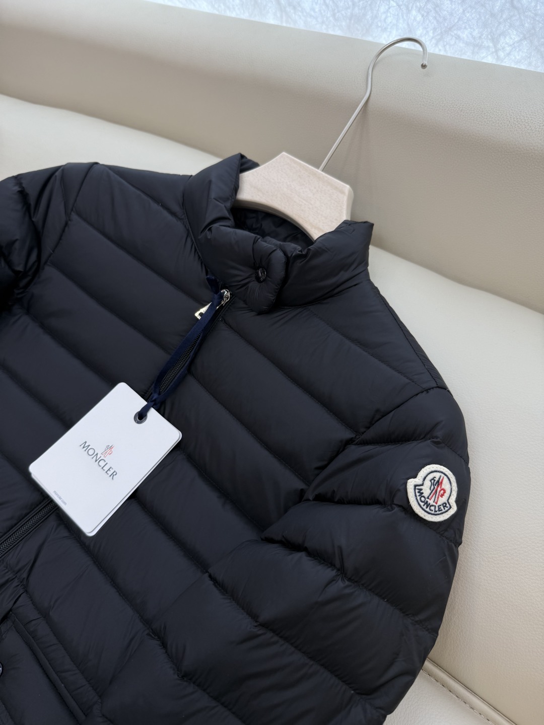 MN5016#新款羽绒服。Moncler 爆款 收纳袋装 轻薄90% 白鹅绒羽绒服 五色 1-2-3-4