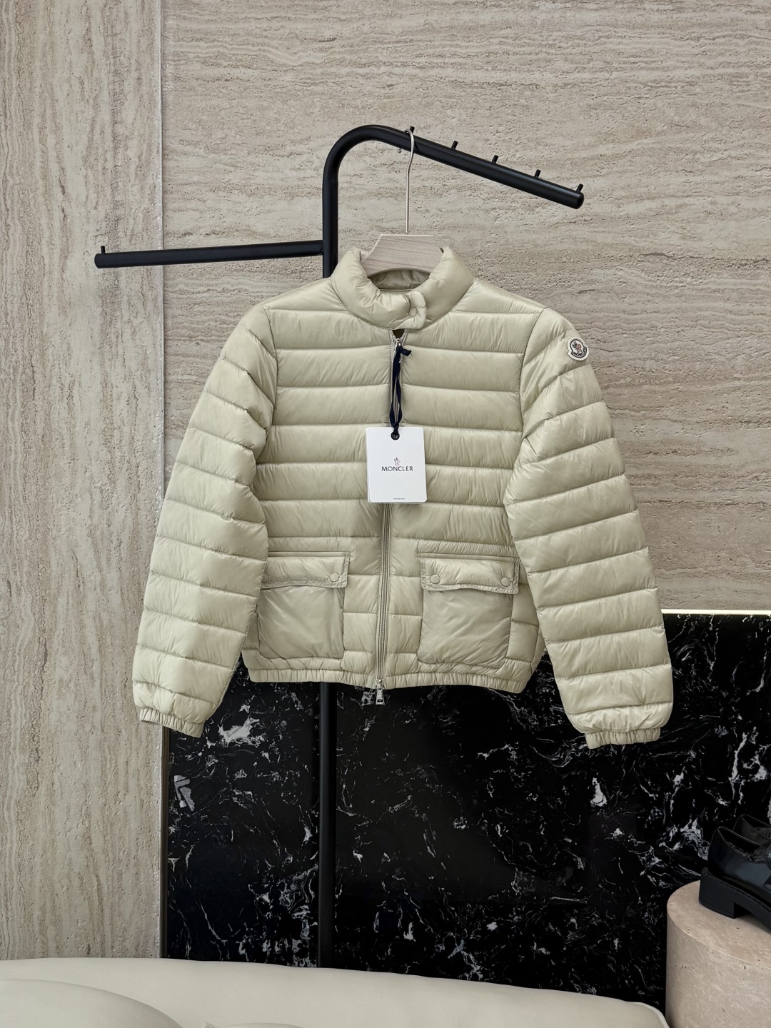 MN5016#新款羽绒服。Moncler 爆款 收纳袋装 轻薄90% 白鹅绒羽绒服 五色 1-2-3-4