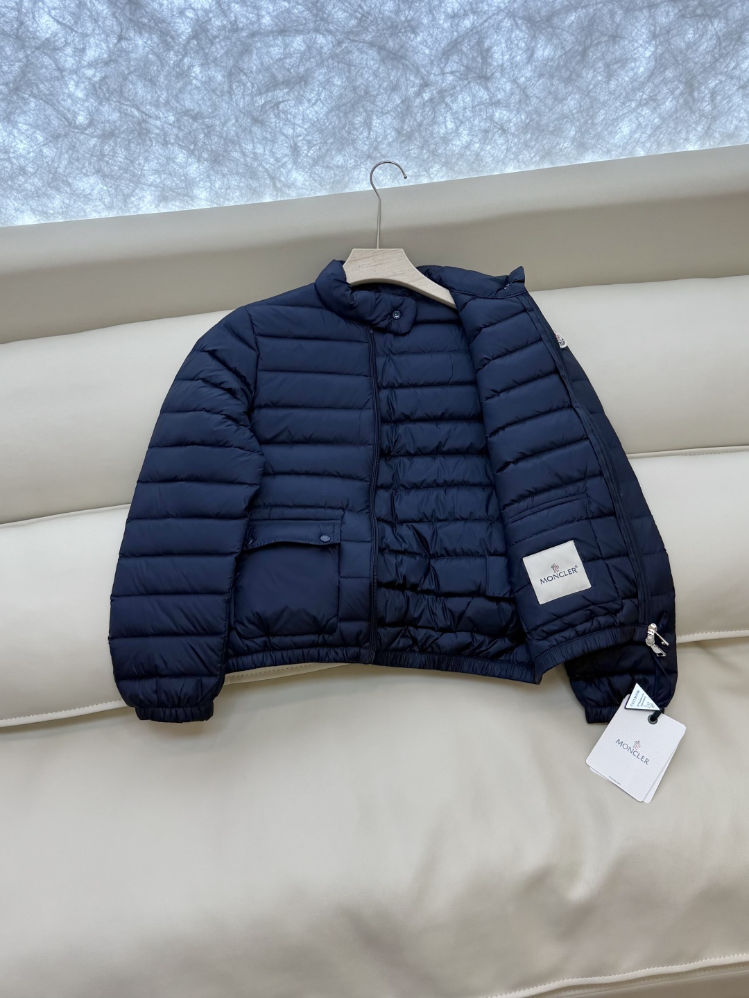 MN5016#新款羽绒服。Moncler 爆款 收纳袋装 轻薄90% 白鹅绒羽绒服 五色 1-2-3-4