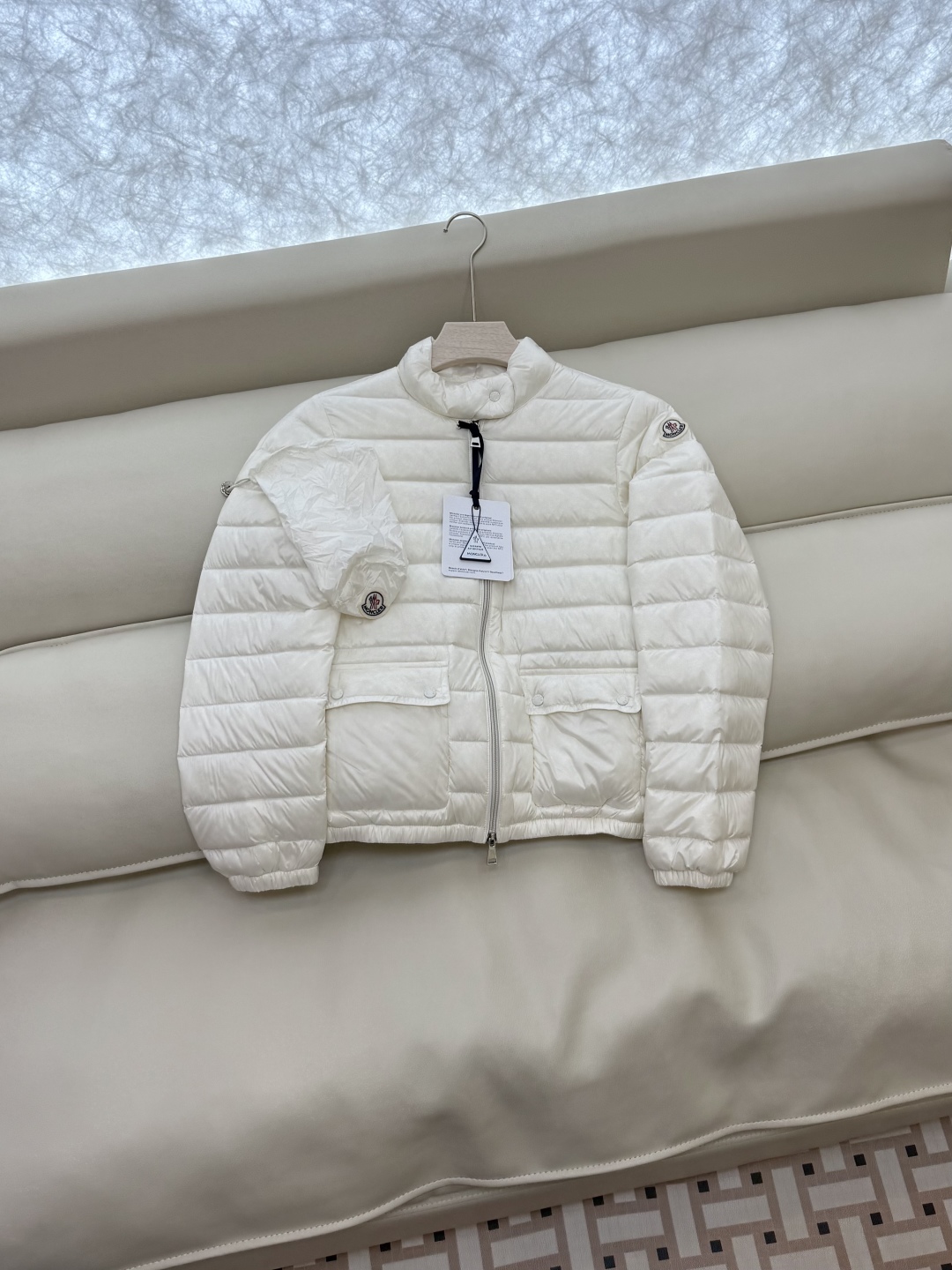 MN5016#新款羽绒服。Moncler 爆款 收纳袋装 轻薄90% 白鹅绒羽绒服 五色 1-2-3-4