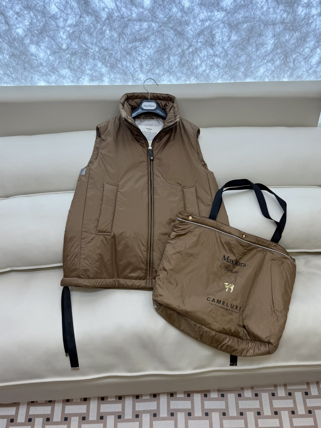 M696#新款驼绒服⚠️💕Max拉链款 48% 骆驼绒 4%桑蚕丝 进口面料 骆驼绒棉服 马甲 藏青色 