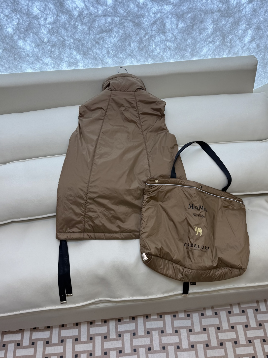 M696#新款驼绒服⚠️💕Max拉链款 48% 骆驼绒 4%桑蚕丝 进口面料 骆驼绒棉服 马甲 藏青色 