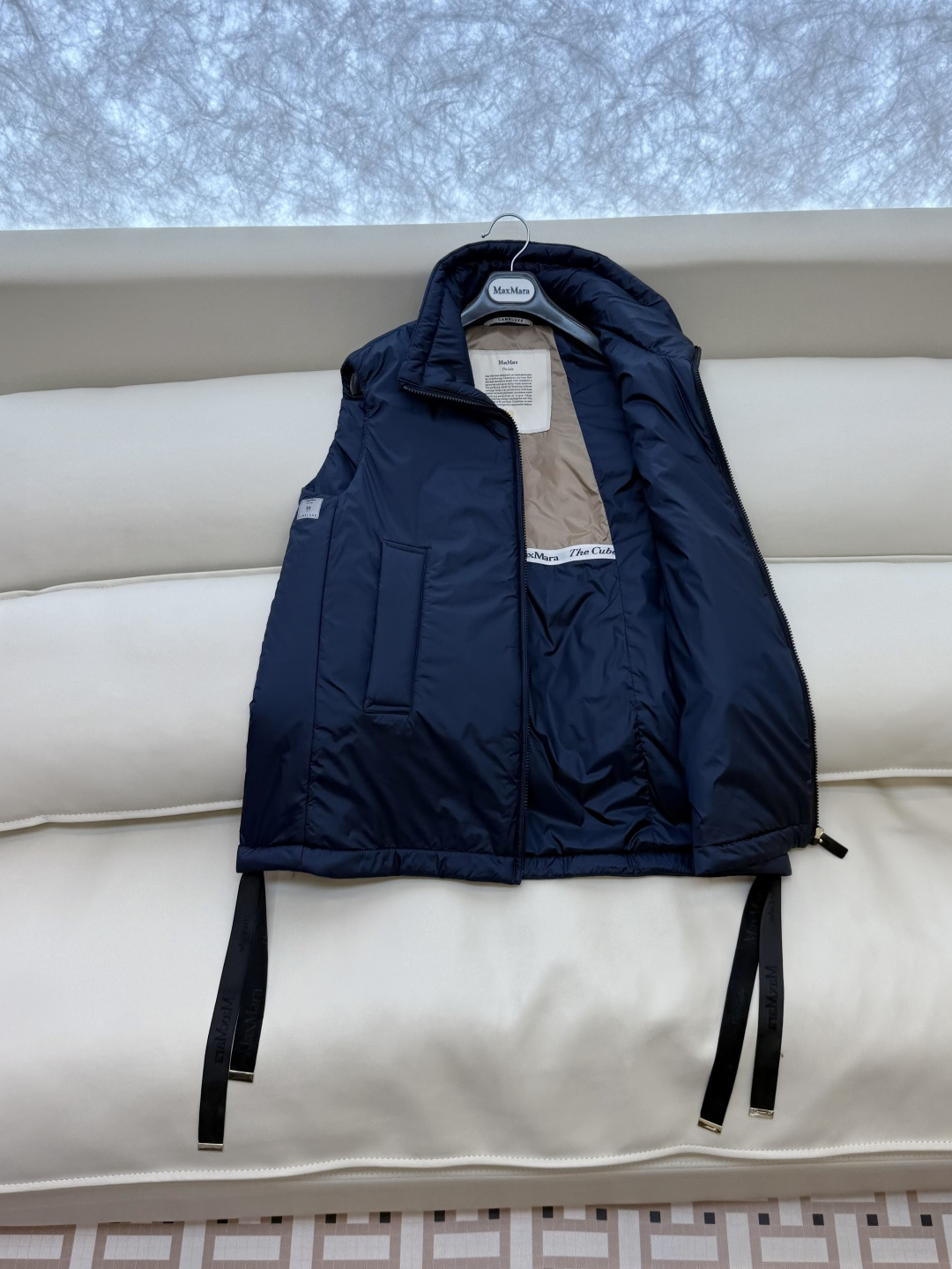 M696#新款驼绒服⚠️💕Max拉链款 48% 骆驼绒 4%桑蚕丝 进口面料 骆驼绒棉服 马甲 藏青色 