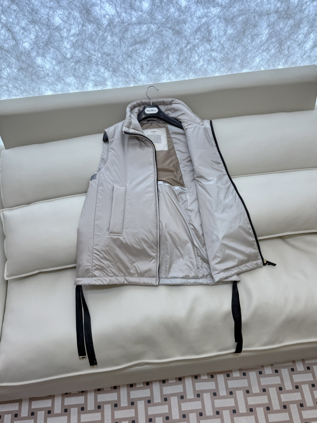 M696#新款驼绒服⚠️💕Max拉链款 48% 骆驼绒 4%桑蚕丝 进口面料 骆驼绒棉服 马甲 藏青色 