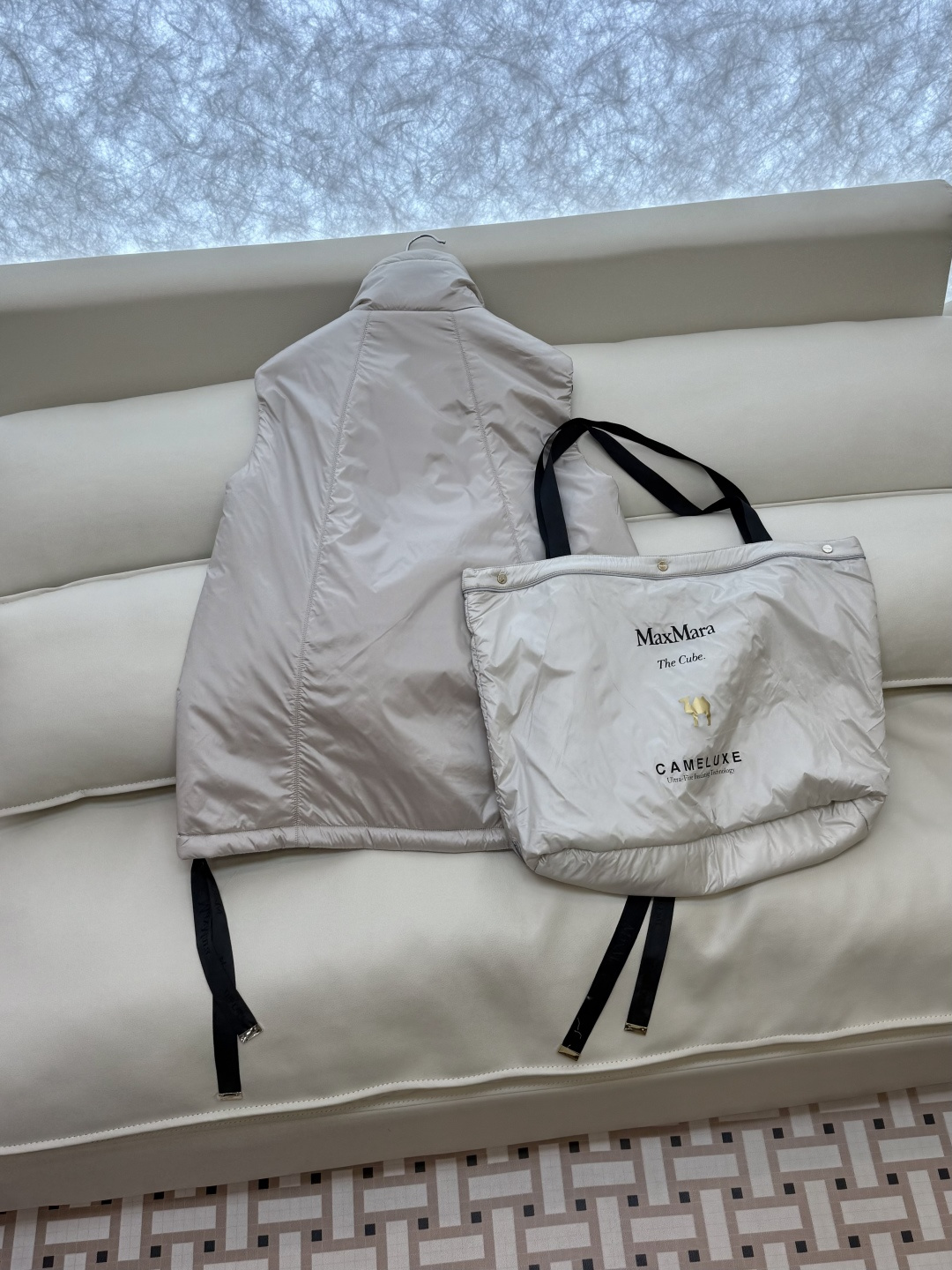 M696#新款驼绒服⚠️💕Max拉链款 48% 骆驼绒 4%桑蚕丝 进口面料 骆驼绒棉服 马甲 藏青色 