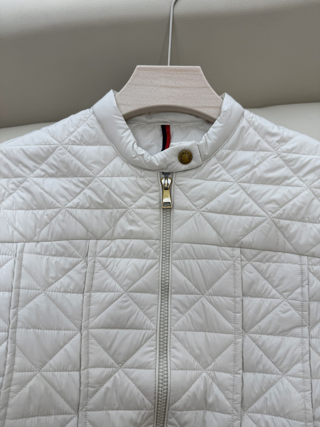 M408#新款棉衣⚠️💕Mon蒙口 顶级版 米字格短款 小裙摆 棉衣 黑色 米白色 1/2/3码