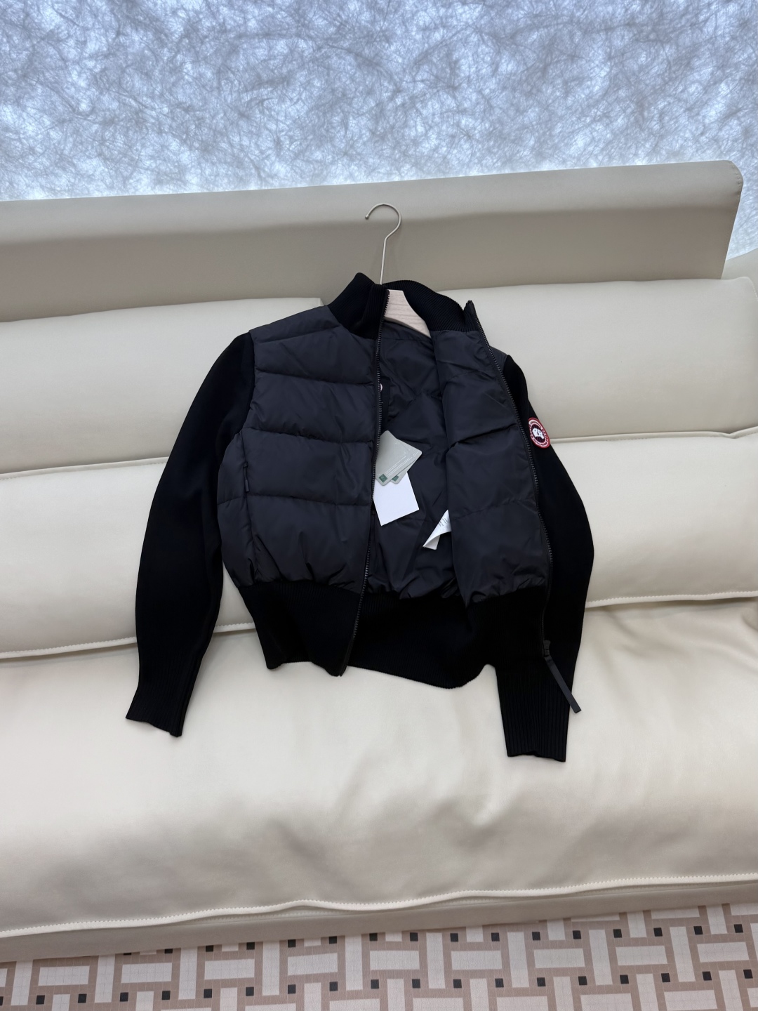 M2525#新款羽绒服⚠️💕Canada Goose 加拿大鹅 顶级版 90%白鸭绒 绵羊毛针织袖 拼接
