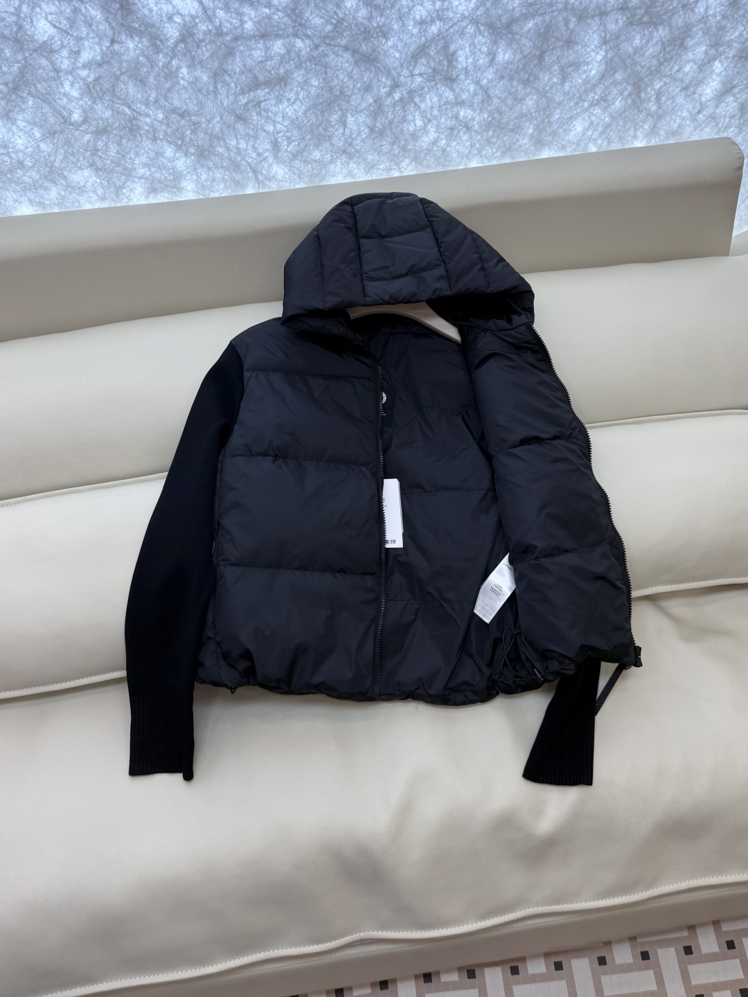 M2526#新款羽绒服⚠️💕Canada Goose 加拿大鹅 顶级版 90%白鸭绒 绵羊毛针织袖 拼接