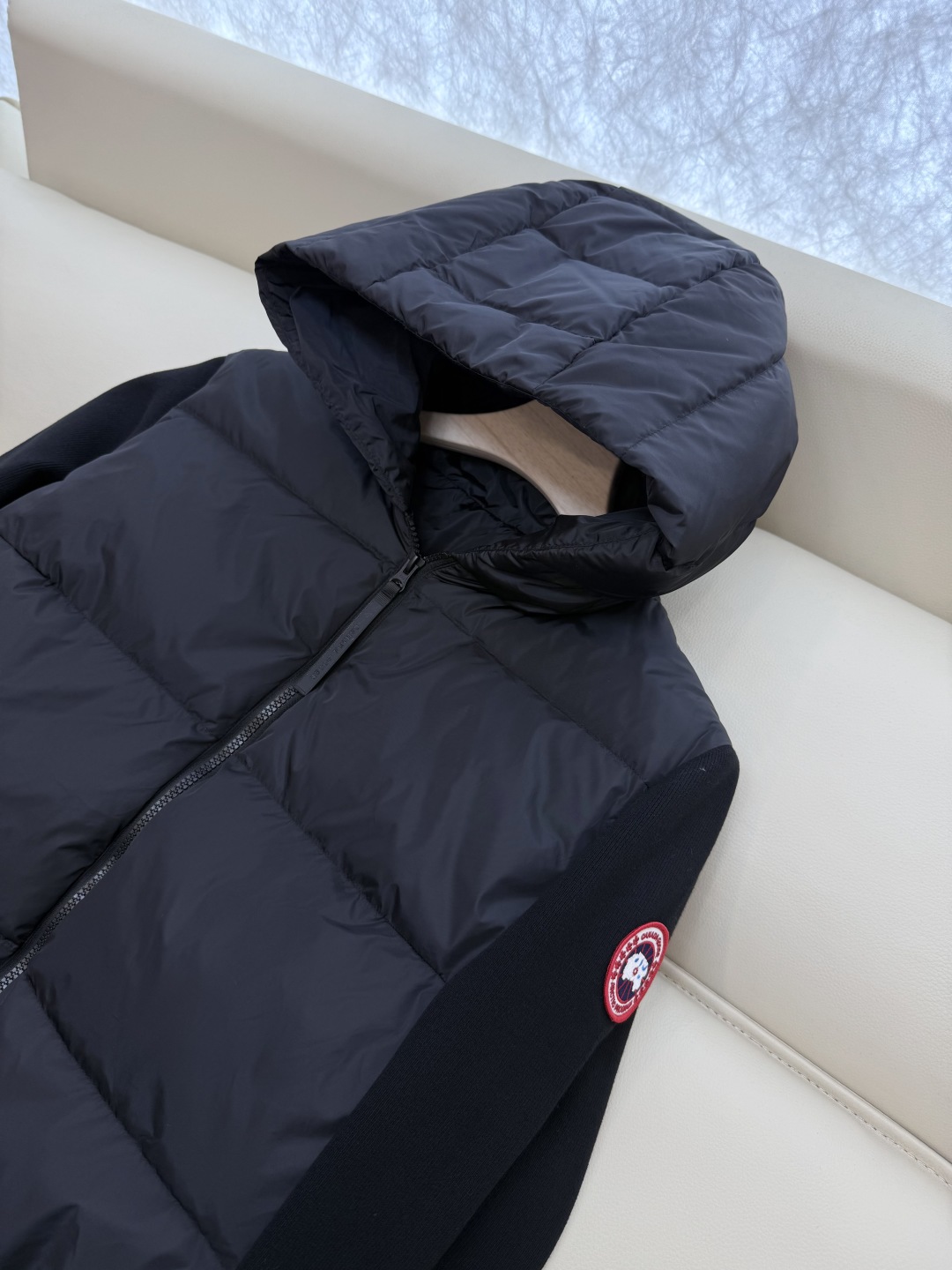 M2526#新款羽绒服⚠️💕Canada Goose 加拿大鹅 顶级版 90%白鸭绒 绵羊毛针织袖 拼接
