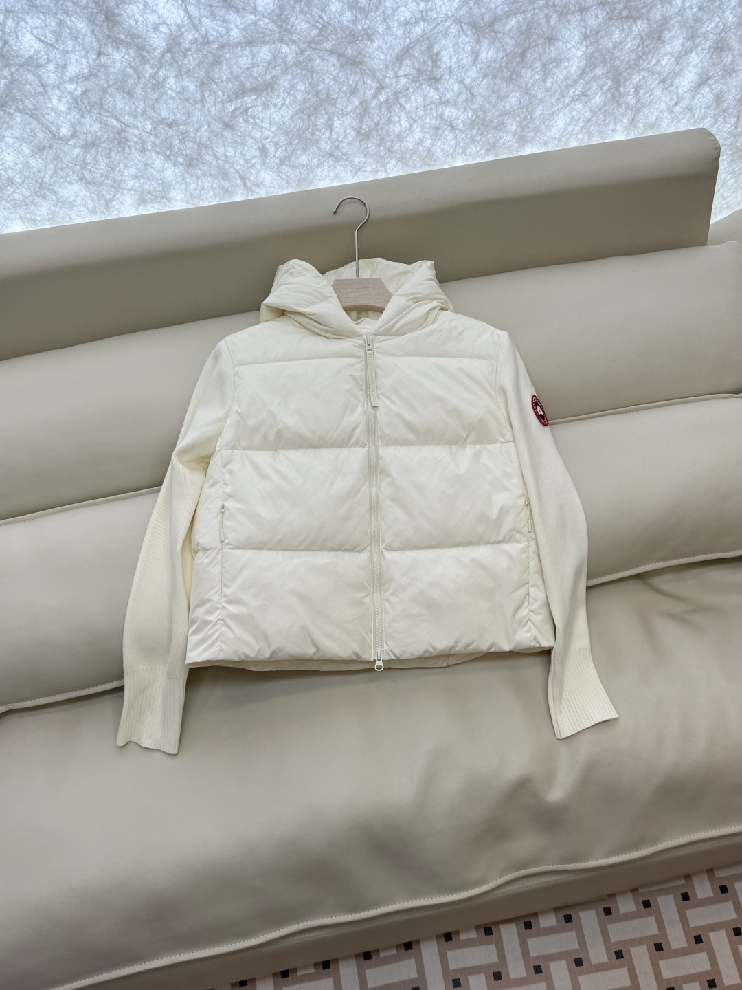 M2526#新款羽绒服⚠️💕Canada Goose 加拿大鹅 顶级版 90%白鸭绒 绵羊毛针织袖 拼接