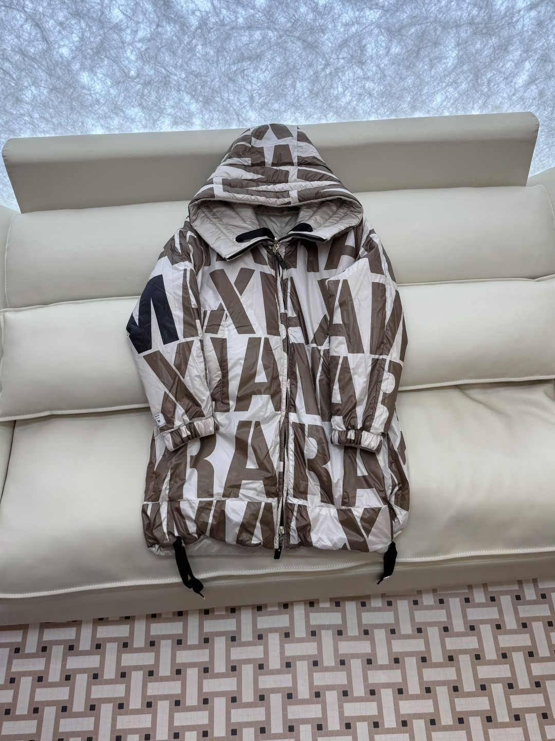 M692#新款驼绒服⚠️💕Max拉链款 48% 骆驼绒 4%桑蚕丝 进口面料 骆驼绒棉服 中长款 两面穿