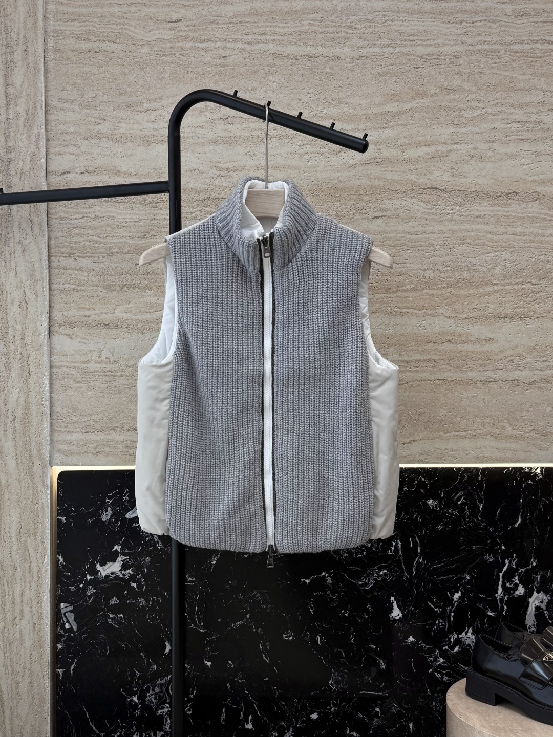 NO:506089,317# new vest P BC two-sided cashmere spliced ​​knitted cotton vest vest white gray SML, alexander wang19860909317#新款马甲P BC两面穿 羊绒 拼接针织 棉马甲背心 白色 灰色 SML,,alexander wang,Women's clothing