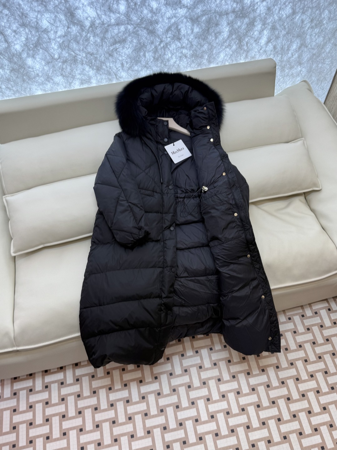 AH737#新款羽绒服⚠️💕Max mara 超大毛领 显瘦超长款90% 白鹅绒羽绒服 黑色 卡其色 3