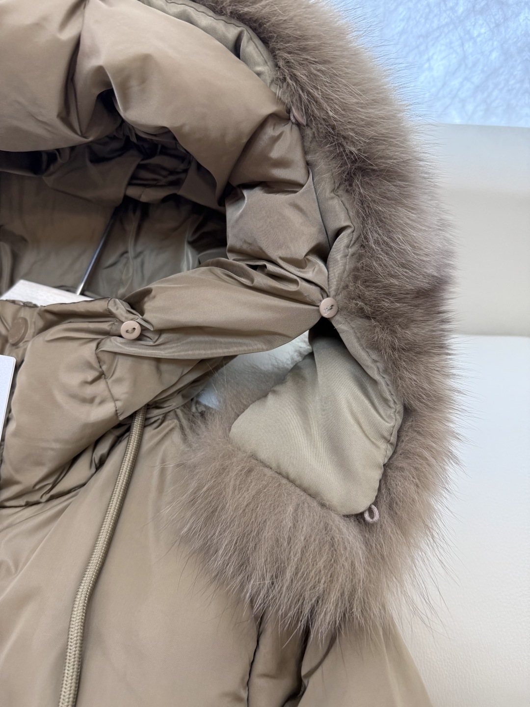 AH737#新款羽绒服⚠️💕Max mara 超大毛领 显瘦超长款90% 白鹅绒羽绒服 黑色 卡其色 3