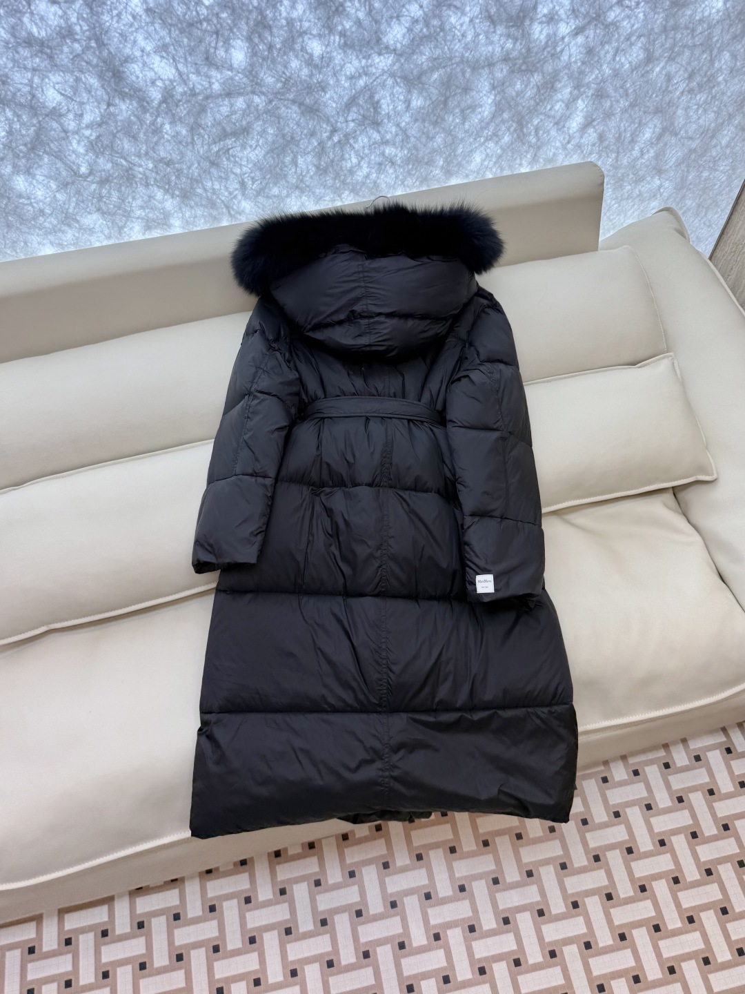AH719##新款羽绒服⚠️💕Max mara 超大狐狸毛领 超长款90% 白鹅绒 羽绒服 咖色 灰色 