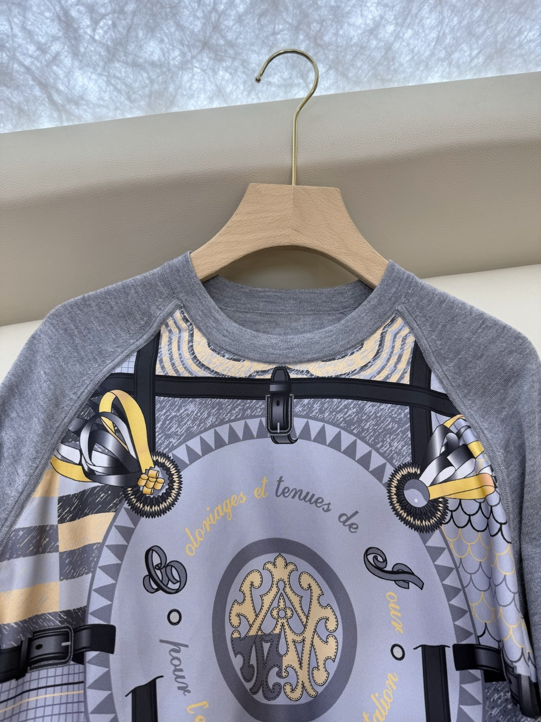 H32558#新款外套💕H家 爱马仕 100% 真丝印花拼接 长袖针织羊毛上衣 蓝色 粉色 灰色 S- 