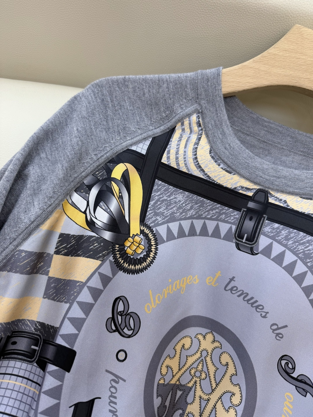 H32558#新款外套💕H家 爱马仕 100% 真丝印花拼接 长袖针织羊毛上衣 蓝色 粉色 灰色 S- 